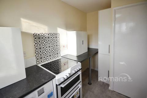 1 bedroom flat to rent, Walpole Road, Slough, Berkshire, SL1