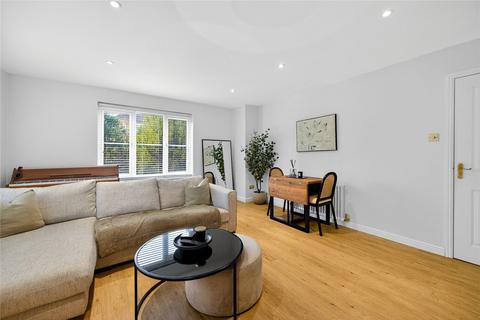 undefined, Queens Crescent, Livingston EH54