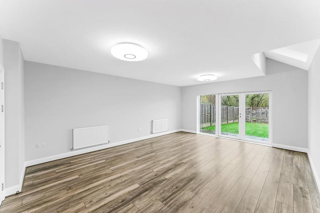Rylston Close-7.jpg
