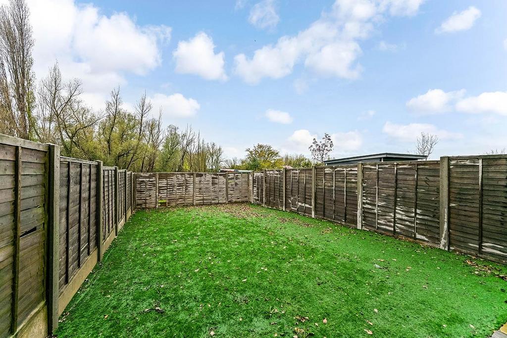 Rylston Close-26.jpg