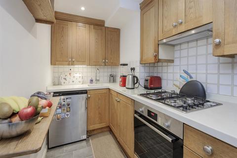 1 bedroom flat to rent, Pembridge Villas, London, W11