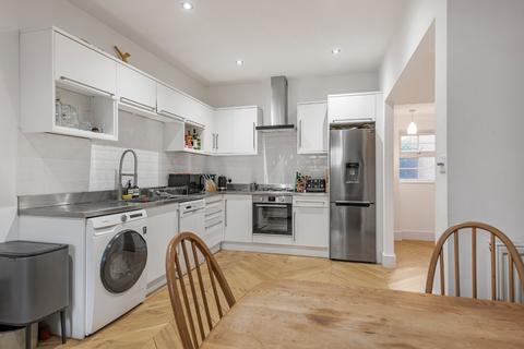 2 bedroom flat for sale, Balls Pond Road, London, N1