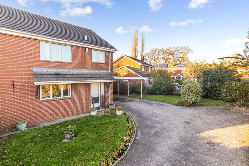 A02 - 2 The Paddock, Broadway, Woodbury - 251117