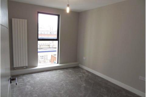 2 bedroom apartment for sale, Victoria Avenue, Southend-on-Sea, Essex, SS2