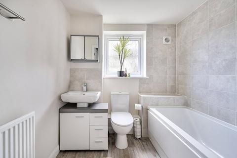 2 bedroom apartment for sale, Gainey Gardens, Chippenham, Wiltshire