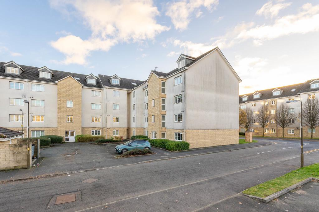 176 Queens Crescent 03