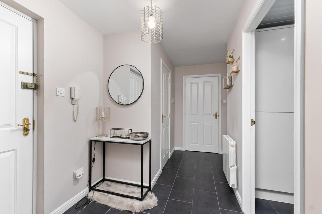 176 Queens Crescent 04
