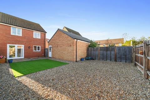 3 bedroom detached house for sale, Mallard Way, Newmarket CB8