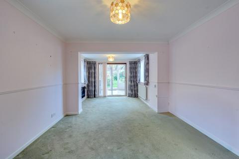 3 bedroom detached bungalow for sale, St. Georges Road, Felixstowe IP11