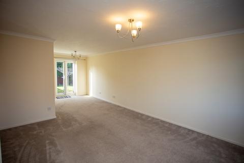 3 bedroom semi-detached house for sale, Reedland Way, Felixstowe IP11