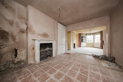 4 bedroom semi-detached house for sale, Cumberland Walk, Tunbridge Wells