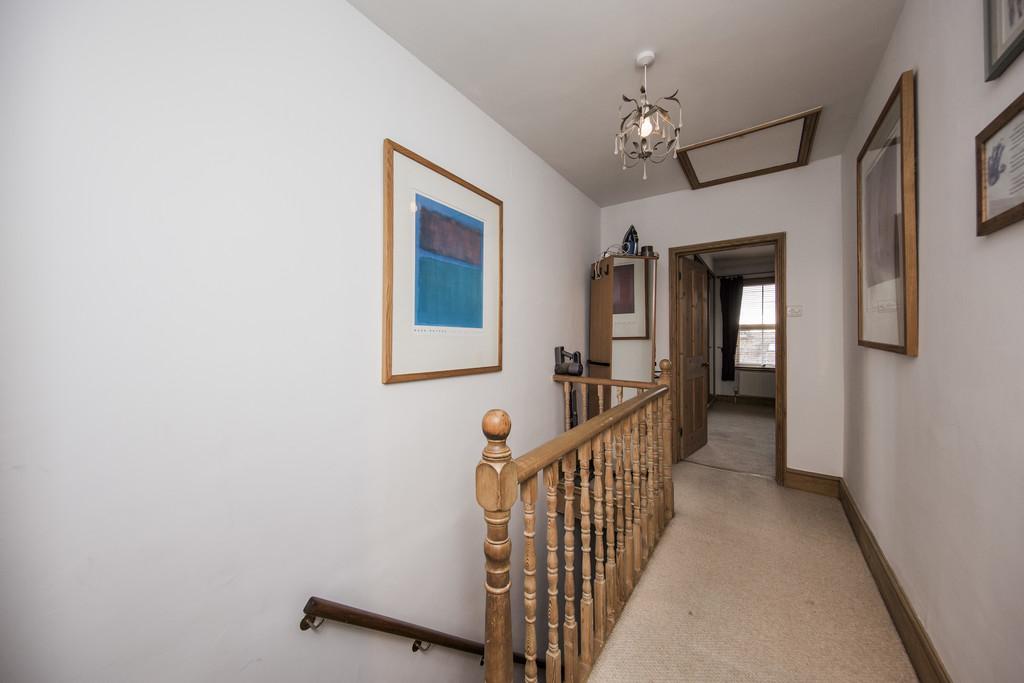 1st floor landing