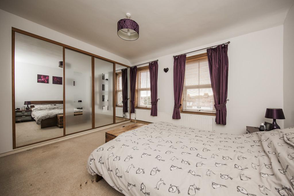 Main bedroom 2