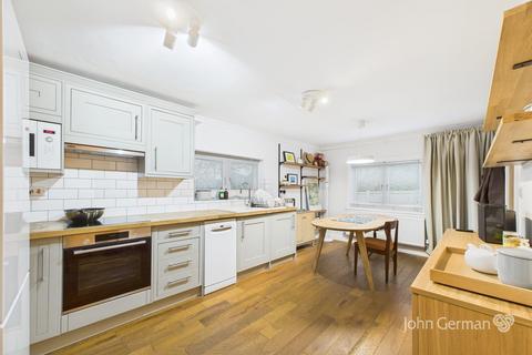 2 bedroom detached house for sale, Painters Lane, Ednaston
