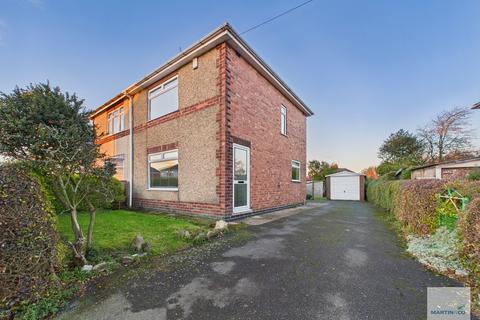 3 bedroom semi-detached house for sale, Beauvale Crescent, Hucknall
