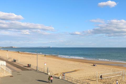 Studio for sale, Overstrand, Bournemouth