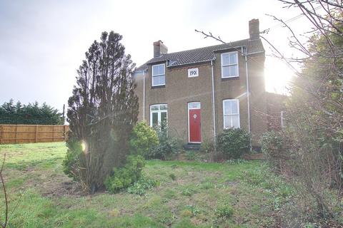 3 bedroom detached house to rent, Wimblington Road, Manea