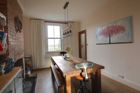 3 bedroom detached house to rent, Wimblington Road, Manea