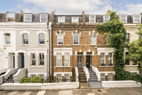 3 bedroom flat to rent, Kilmaine Road, London SW6