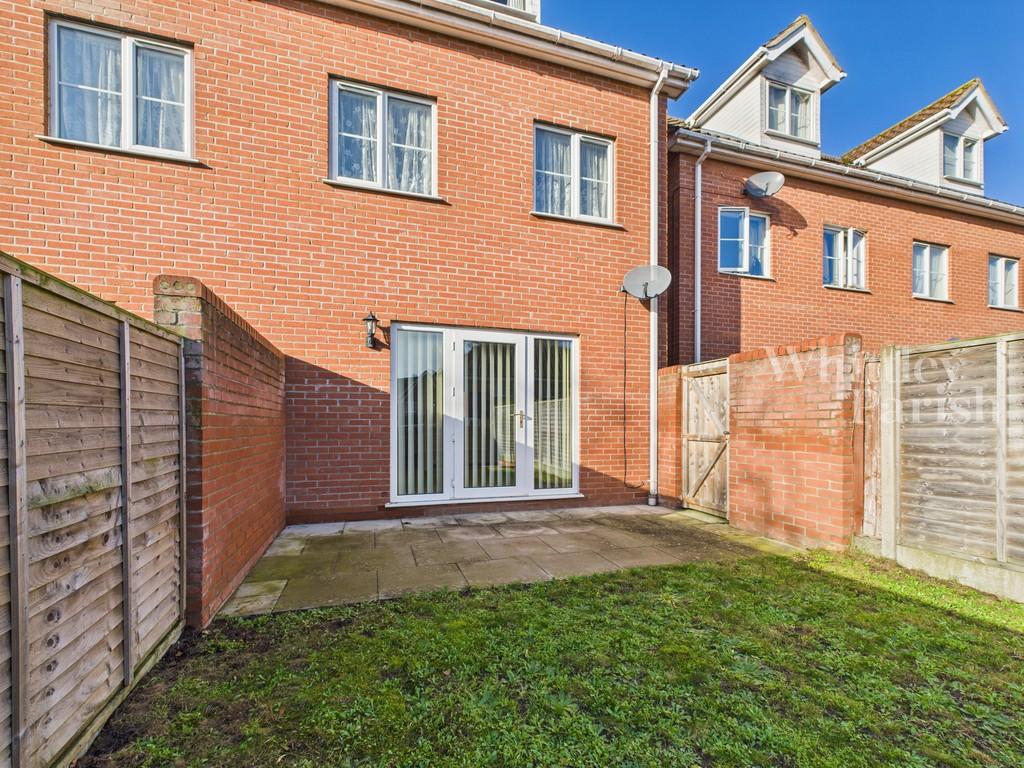 Cam04332 g0 pr0557 still035