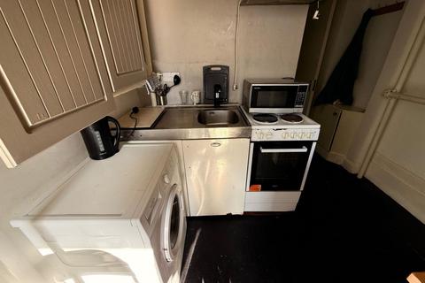 undefined, Flat 1, 230 Kilburn High Road, Kilburn, London, NW6 4JP