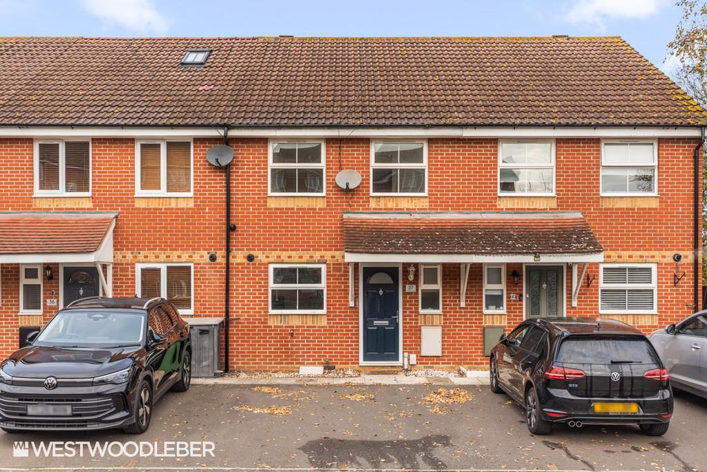 Village Close 17