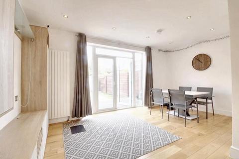 undefined, London, UB1 2JJ