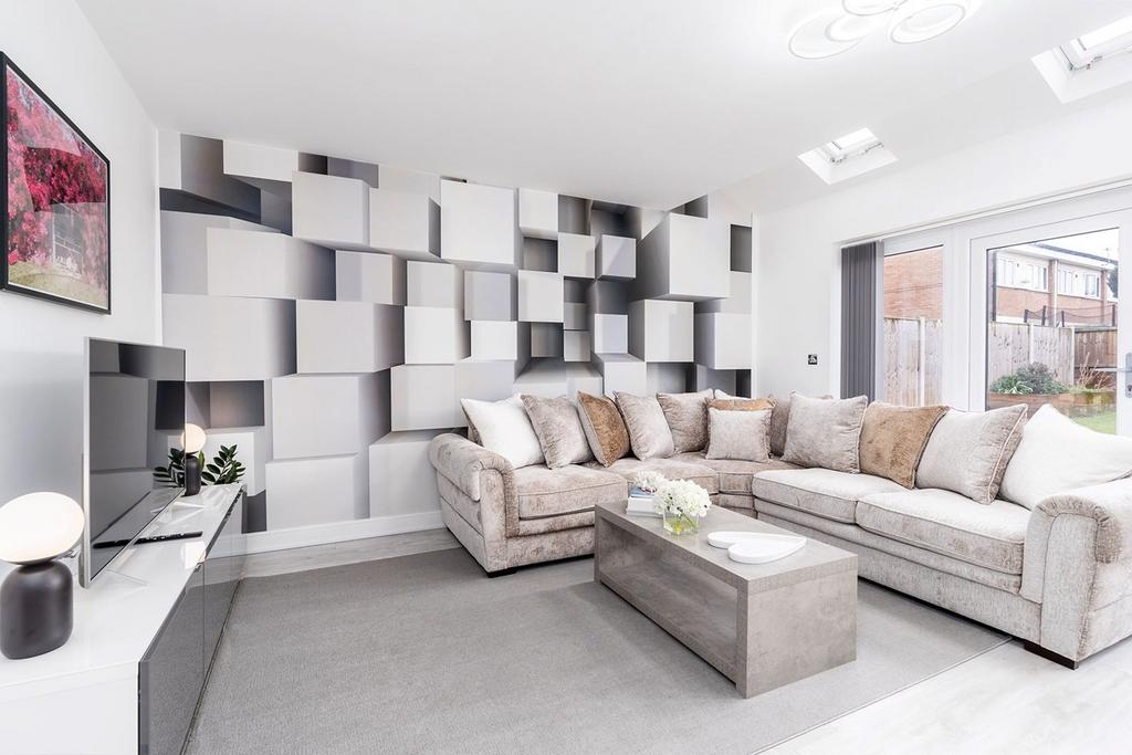 3 bed terraced house to rent Frith Rd, London CR0