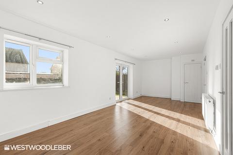 undefined, Hillside Crescent, Ware SG12