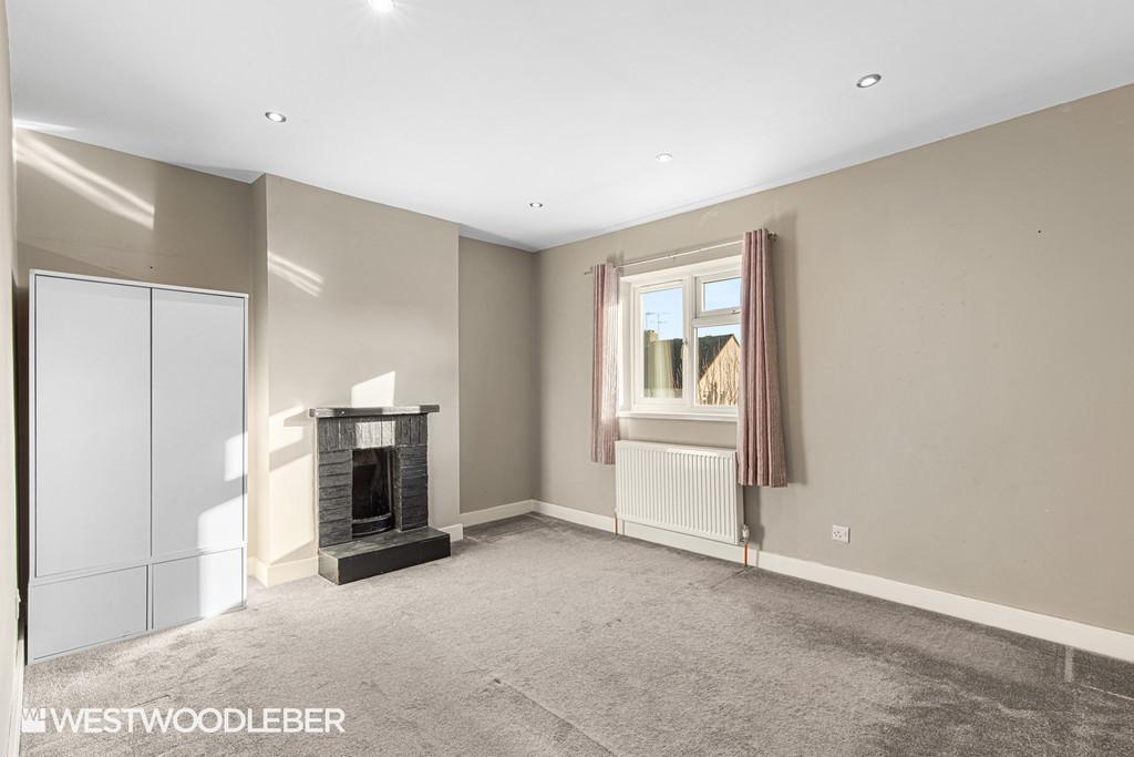 Hillside Crescent 14