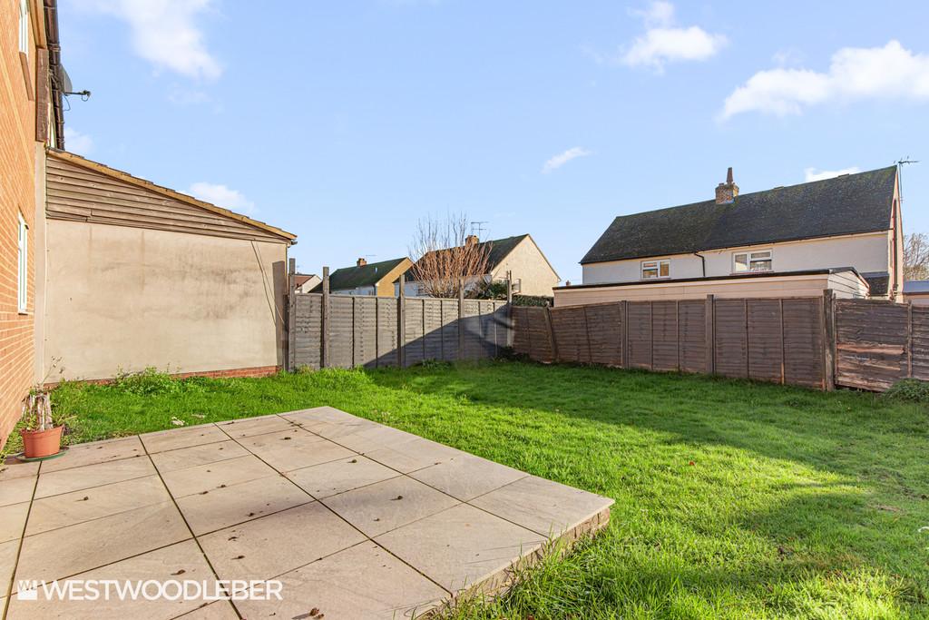Hillside Crescent 16