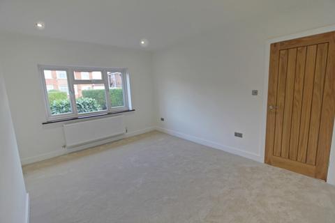 2 bedroom semi-detached bungalow for sale, The Fairway, Blaby, Leicester