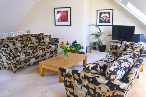 St James Mews, The Hoe PL1
