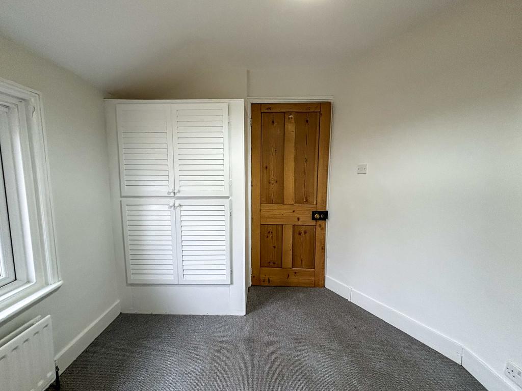 Rear Bedroom/Study