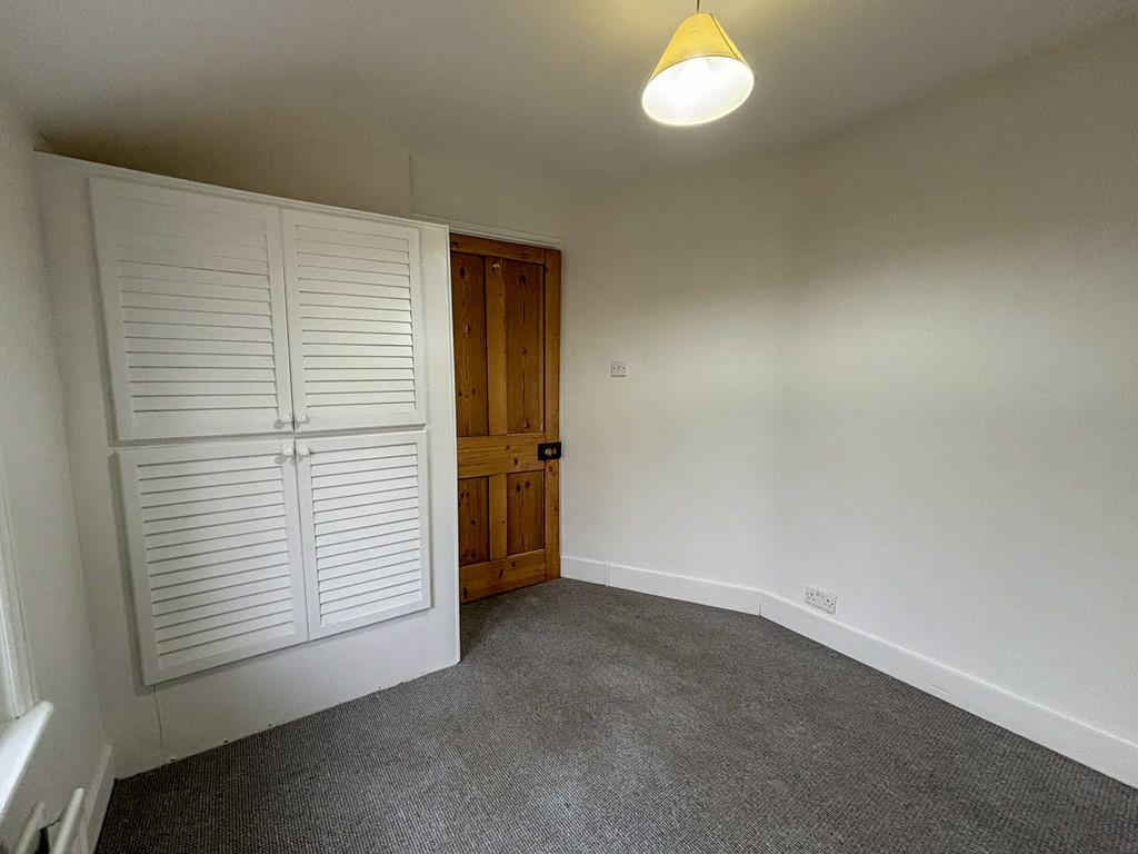 Rear Bedroom/Study