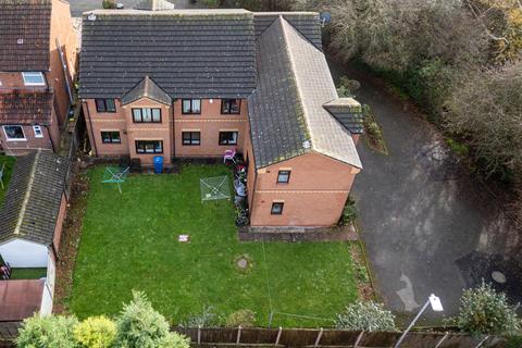 undefined, Cedar Court, Wilnecote B77