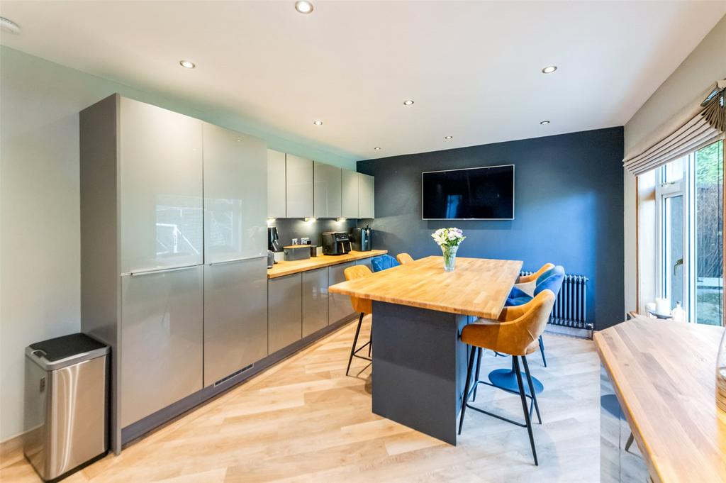 Dining Kitchen