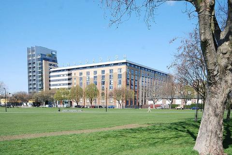 2 bedroom flat for sale, Poole Street, Islington, London, N1