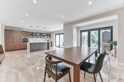 undefined, London Road, Sutton, SM3