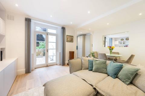 2 bedroom flat to rent, Westbourne Gardens, Notting Hill, London, W2