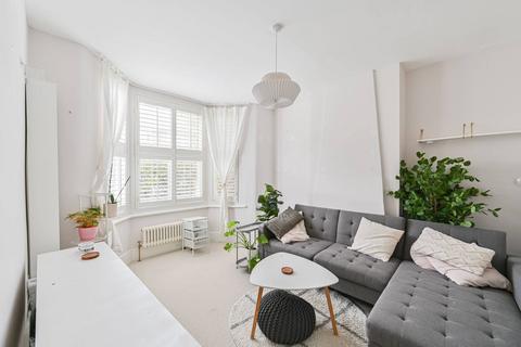 1 bedroom flat for sale, Danbrook Road, Streatham Common, London, SW16