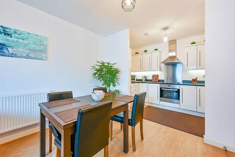 undefined, Ealing Road, Brentford, TW8