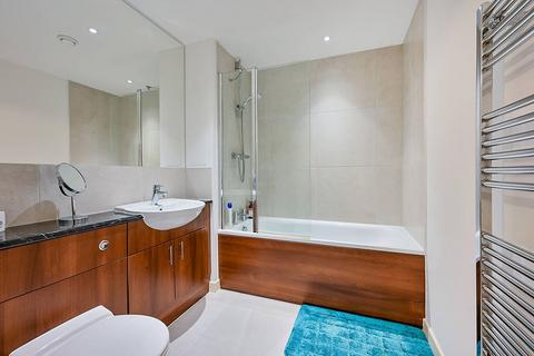 undefined, Ealing Road, Brentford, TW8