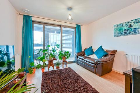 Ealing Road, Brentford, TW8