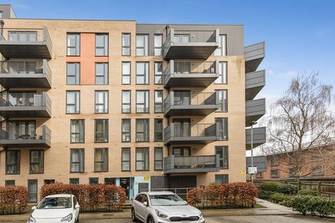 Needleman Close, Barnet, London, NW9