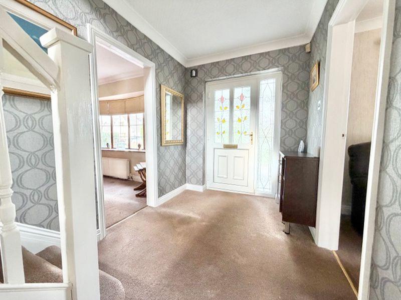 Entrance hall view 2