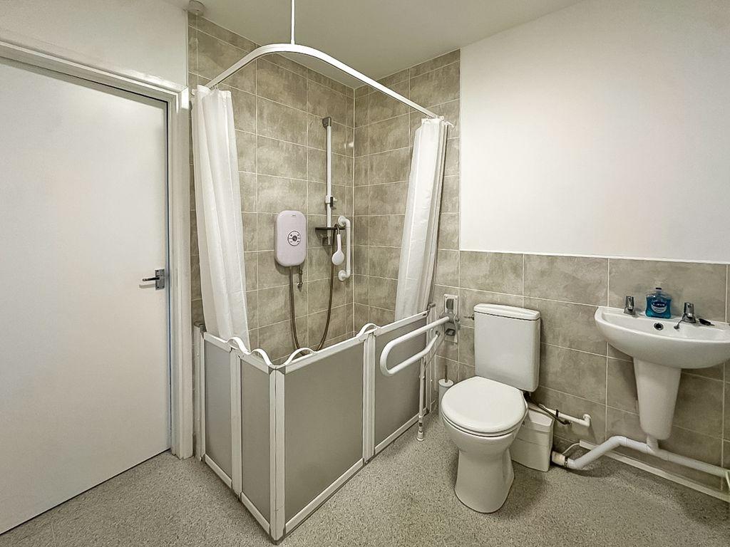 Downstairs wet room