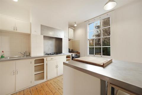 undefined, London E14