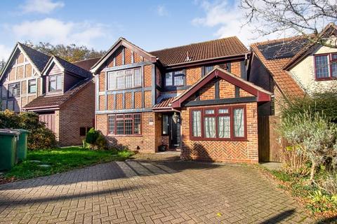 4 bedroom detached house for sale, Beattie Rise, Grange Park, Hedge End, SO30