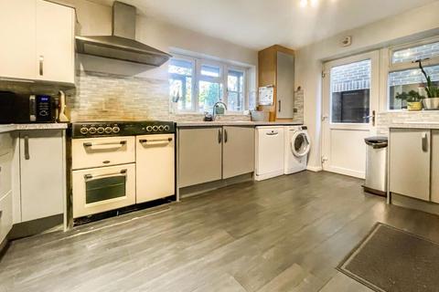 4 bedroom detached house for sale, Beattie Rise, Grange Park, Hedge End, SO30